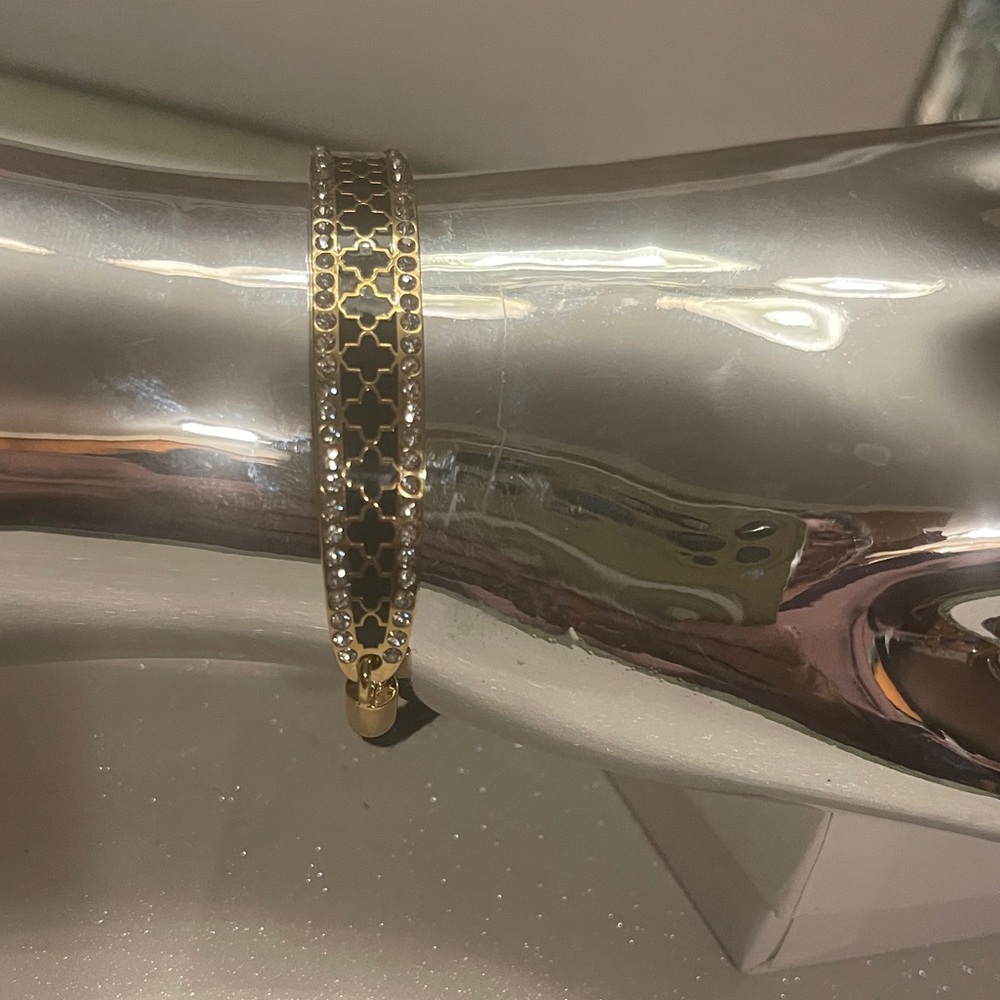 Elegant Halcyon Days Gold and Black Bracelet